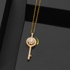 Collier Pendentif Clef Tournant Anti-Stress or