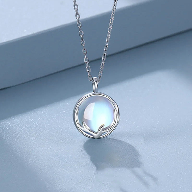 Collier Pendentif Fertilité avec Zircon Pierre de Lune