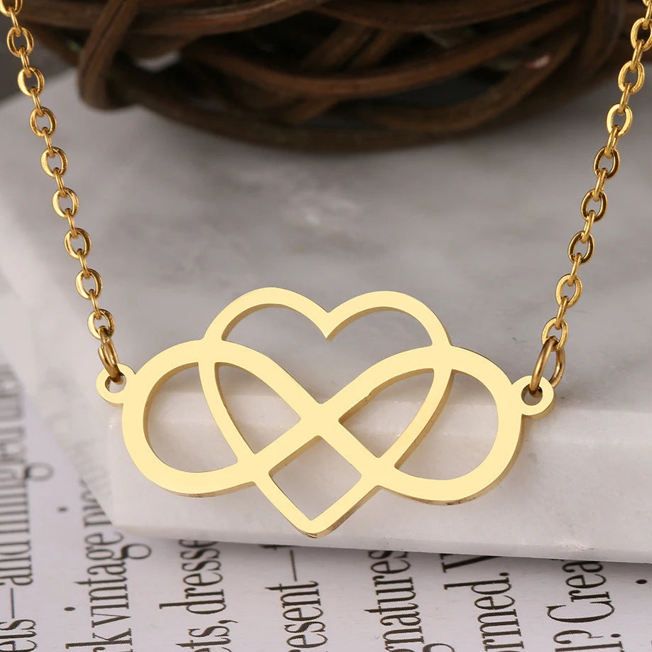 Collier Pendentif Infini et Coeur Femme or