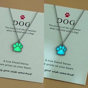 Collier Pendentif Patte de Chien