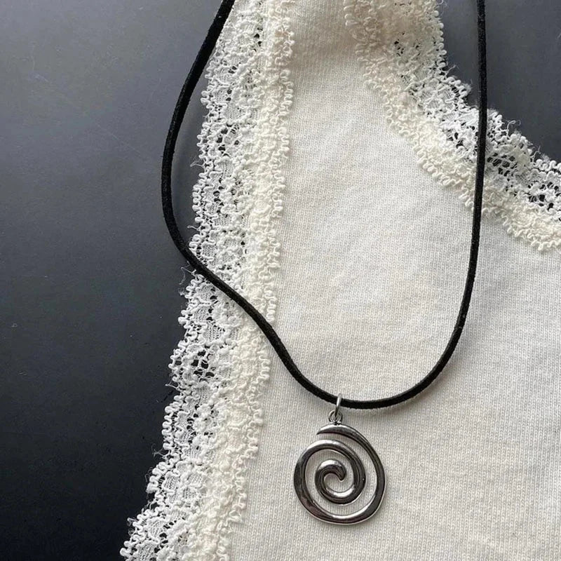 Necklace & Spiral Pendant 