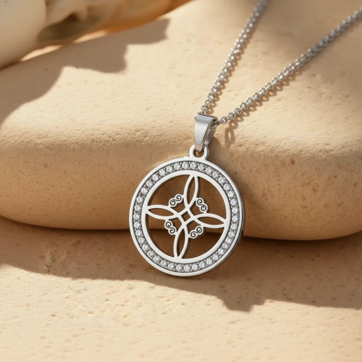 Wicca Hängsmycke Häxknut Skyddsamulett 