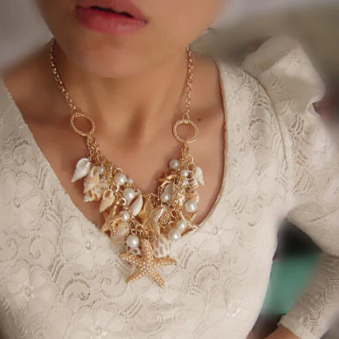 Collier Pendentifs Coquillages Etoiles de Mer Conques et perles