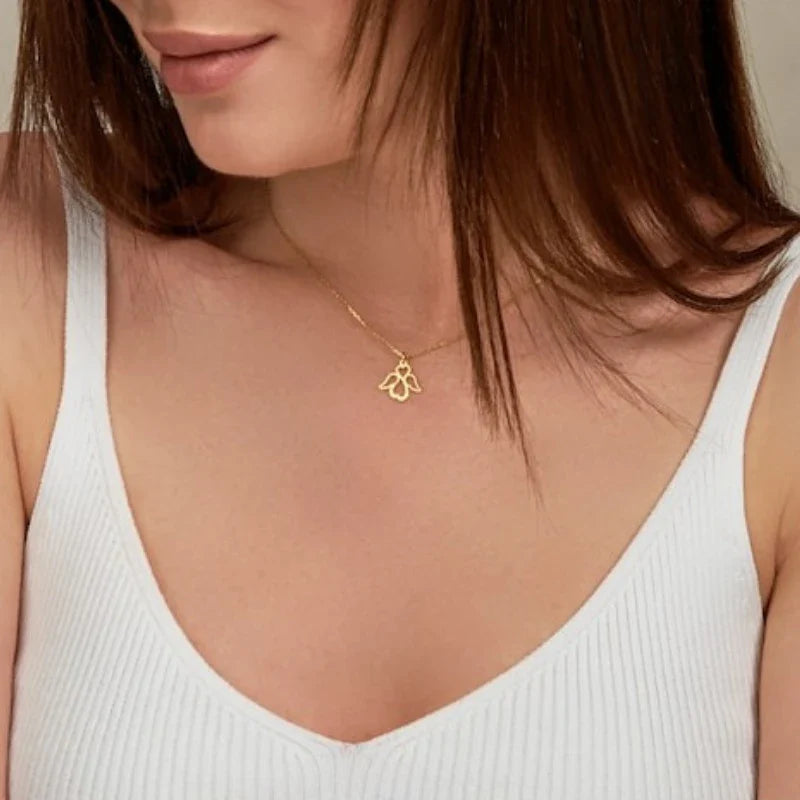 Collier femme avec pendentif ailes d'ange or
