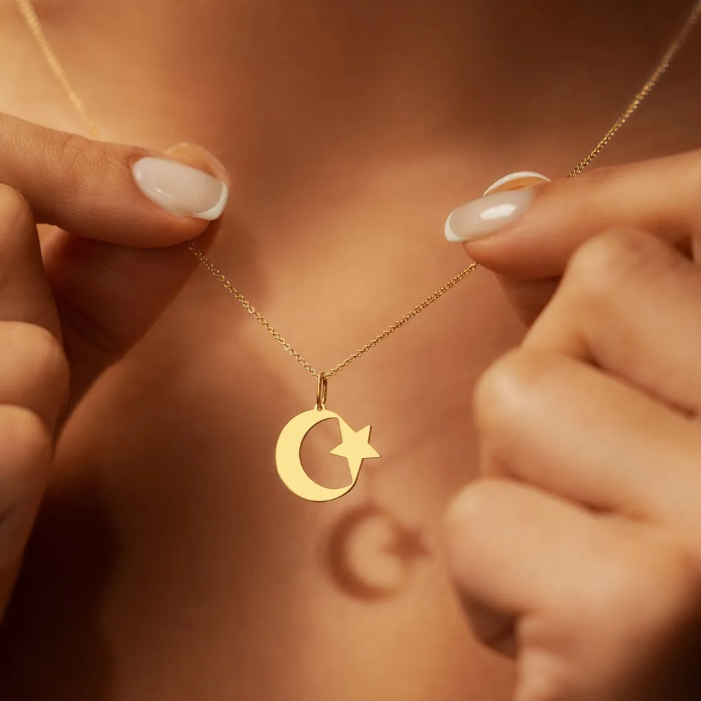 Collana da donna con ciondolo simbolico islamico di mezzaluna e stella araba in oro