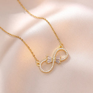 Collier pour Femme Pendentif Infini en Zircon