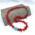 Collier Ras de Cou Pendentifs Pierre et Corail