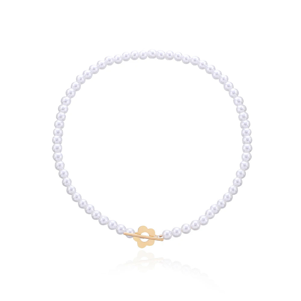 Collier Ras de Cou Pendentif Fleur blanc et or