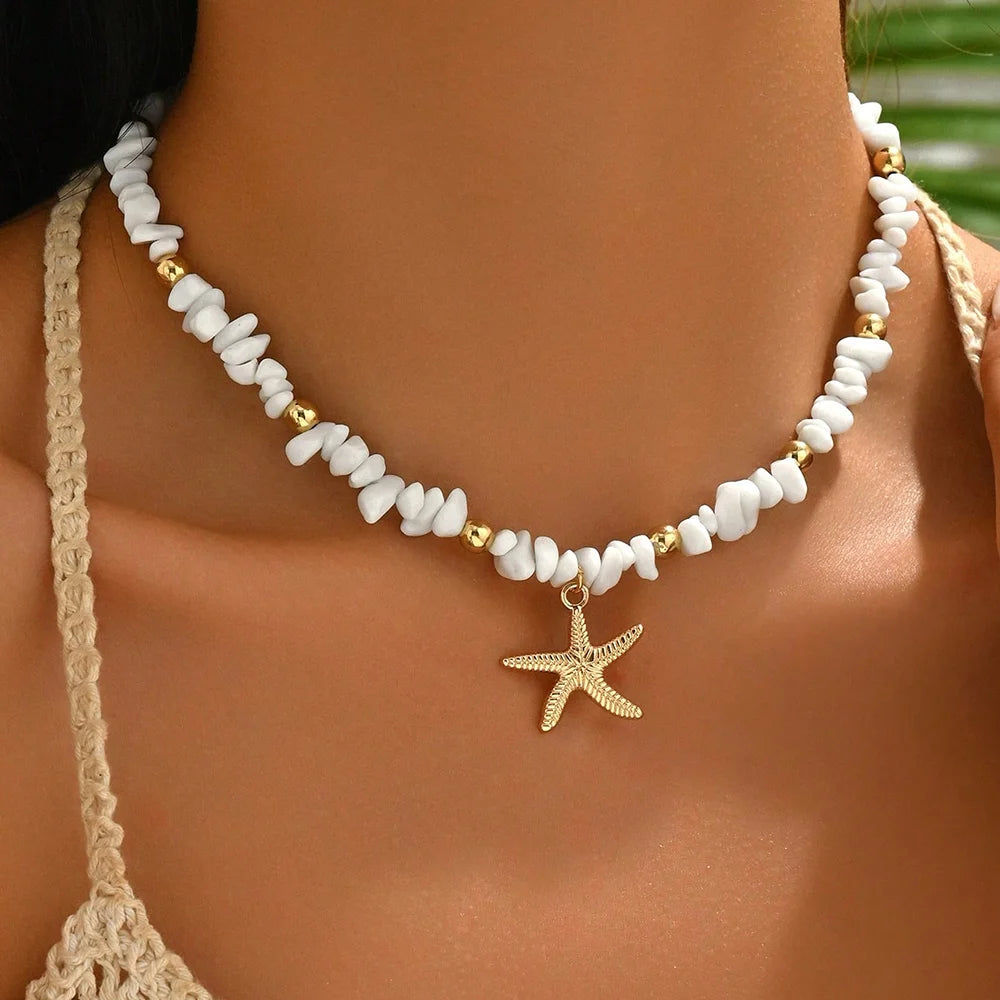 Náhrdelník choker s mušľou a hviezdicou, biele veľké perly