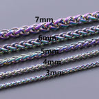 Collier Torsadé avec pendentif arc-en-ciel