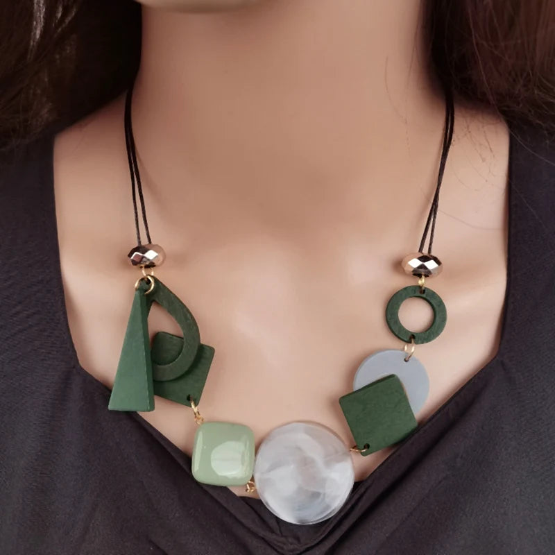 Collana con Pendente Asimmetrico Stile Boho grigio