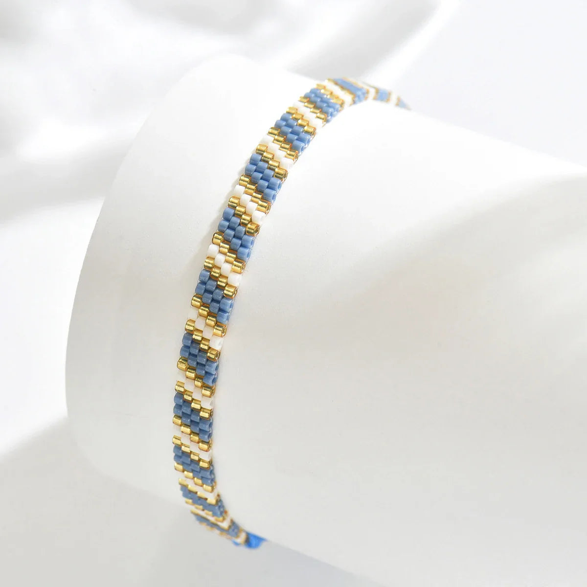 Set aus 3 feinen brasilianischen Armbändern mit traditioneller Flechttechnik