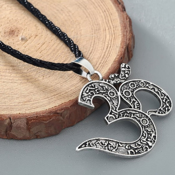 Collier Souvenir Om Mani Padme Hum – God Bless Fitness Collier Souvenir Om Mani Padme Hum – God Bless Fitness