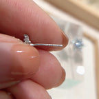 Kleine silberne Schneeflocken-Ohrringe für Damen