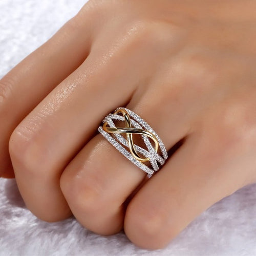 Infini ring i guld og diamant til kvinder