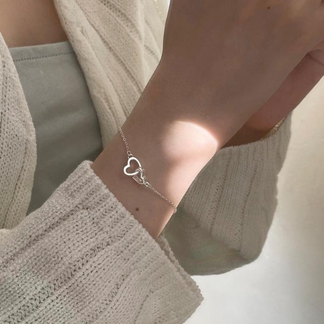 Pulsera Doble Corazón Amuleto de la Suerte 
