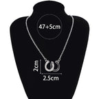 Collier Fer À Cheval Pendentif Sabot Porte Bonheur Blanc & Noir