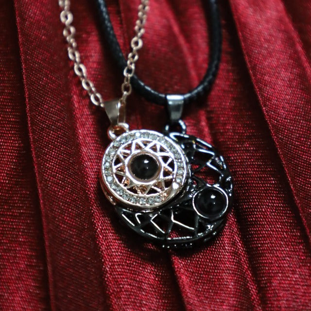 Collier soleil et lune - ACACIA DECORS Collier soleil et lune - ACACIA DECORS
