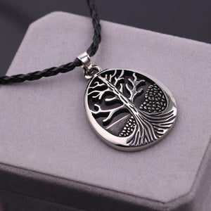 Collier Pendentif Arbre de Vie noir 