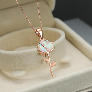 Collier Rose Fleur en Opale